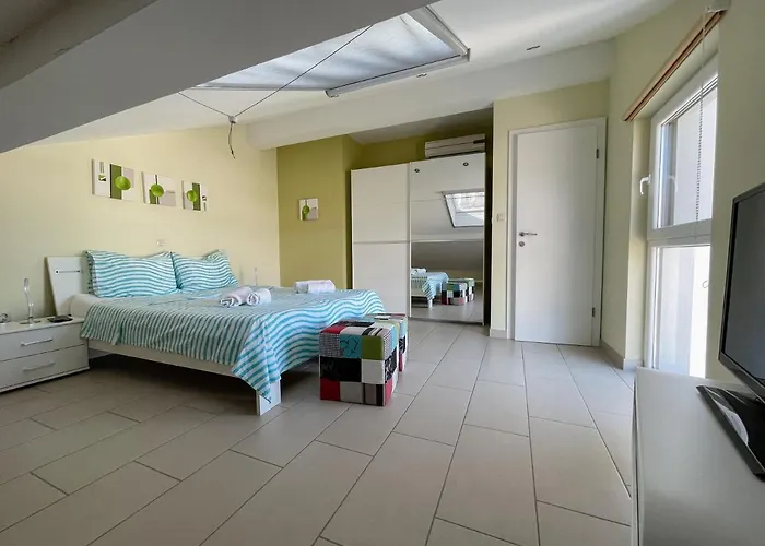 شقة Ivanka تروغير